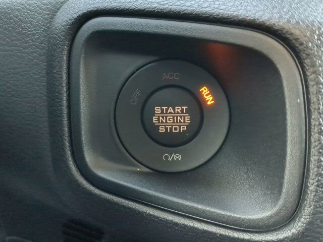 2025 Jeep Wrangler Sport S Appleton WI