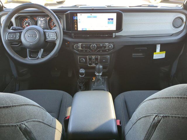2025 Jeep Wrangler Sport S Appleton WI