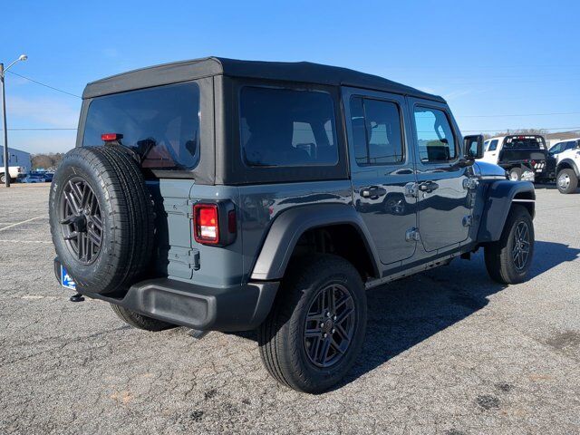 2025 Jeep Wrangler Sport S Appleton WI