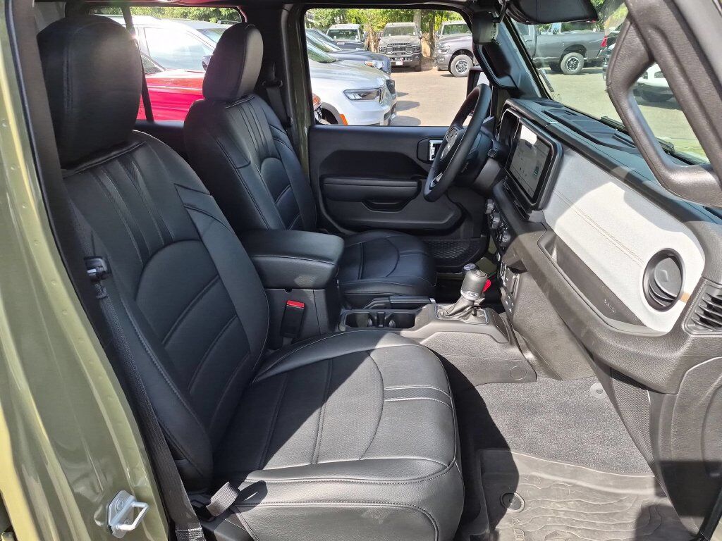 2025 Jeep Wrangler Sport S Gresham OR