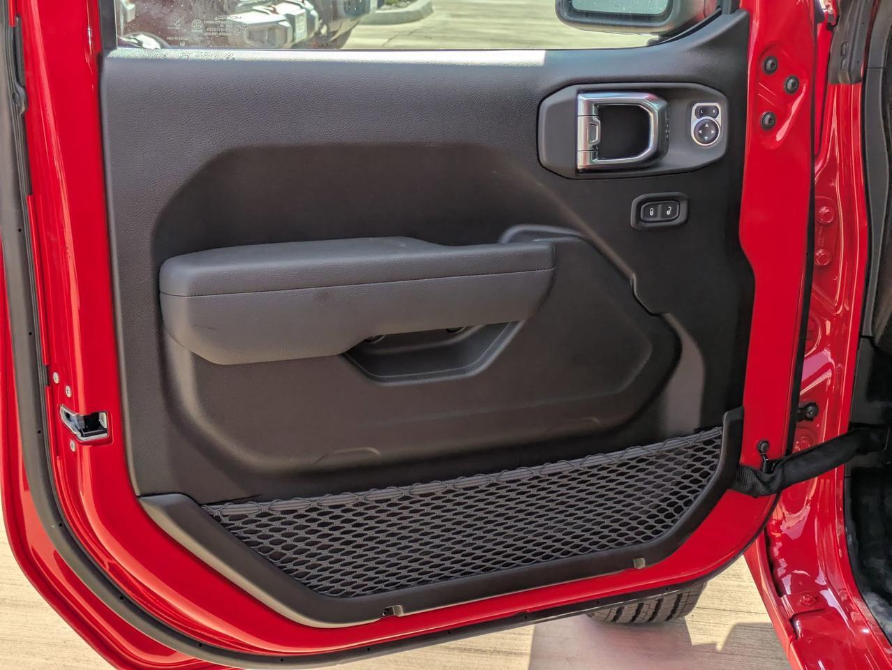2025 Jeep Wrangler Sport S Castroville TX