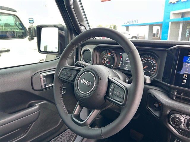 2025 Jeep Wrangler Sport S Farmington MO