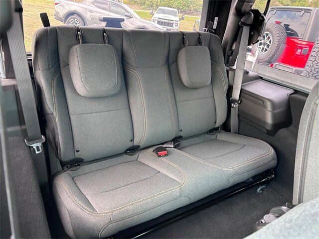 2025 Jeep Wrangler Sport S Farmington MO