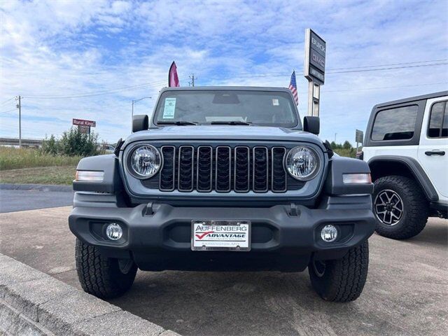 2025 Jeep Wrangler Sport S Farmington MO