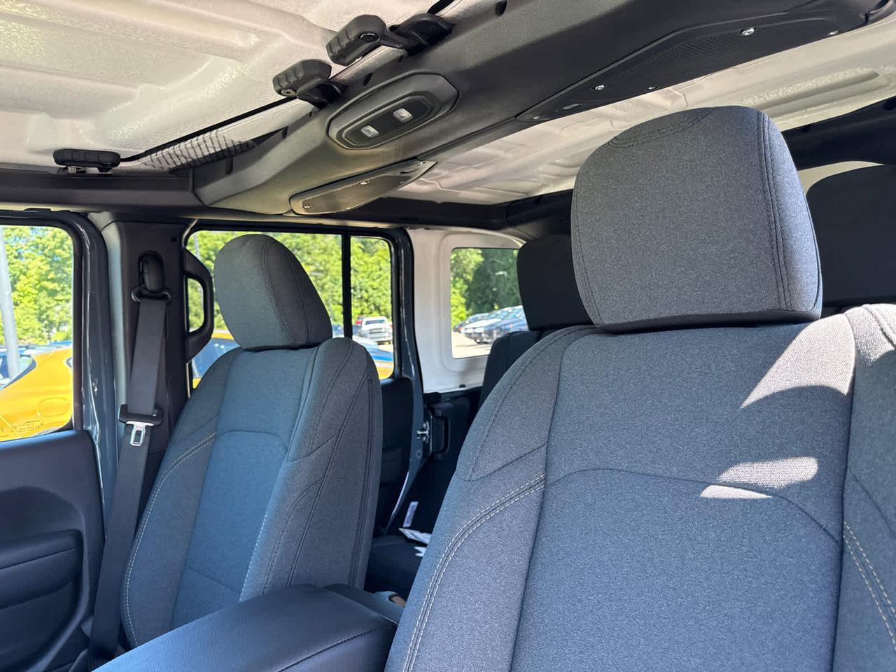 2025 Jeep Wrangler Sport S Dartmouth MA