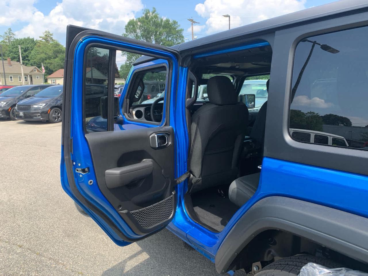 2025 Jeep Wrangler Sport S Dartmouth MA