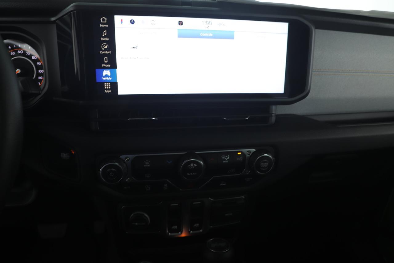 2025 Jeep Wrangler Sport New Braunfels TX