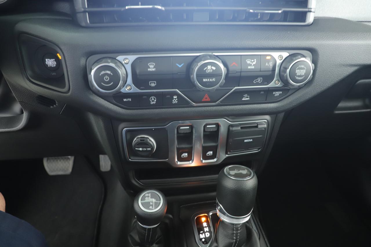 2025 Jeep Wrangler Sport New Braunfels TX