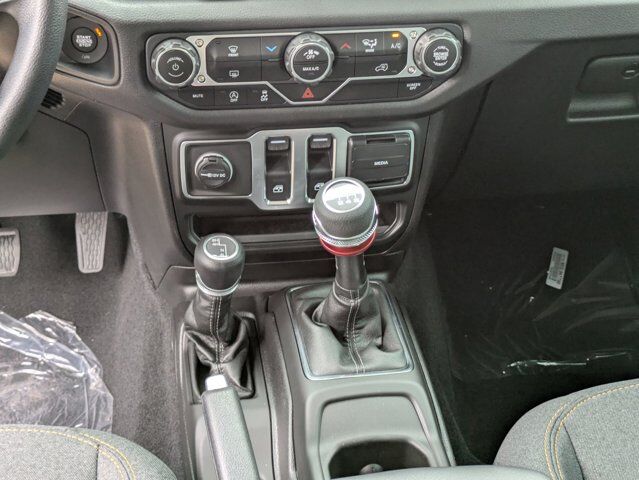 2025 Jeep Wrangler Sport Castroville TX