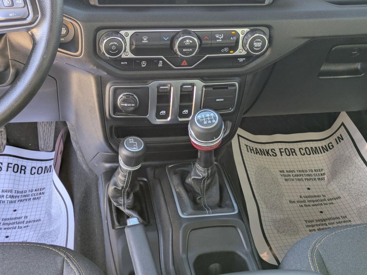 2025 Jeep Wrangler Sport Castroville TX