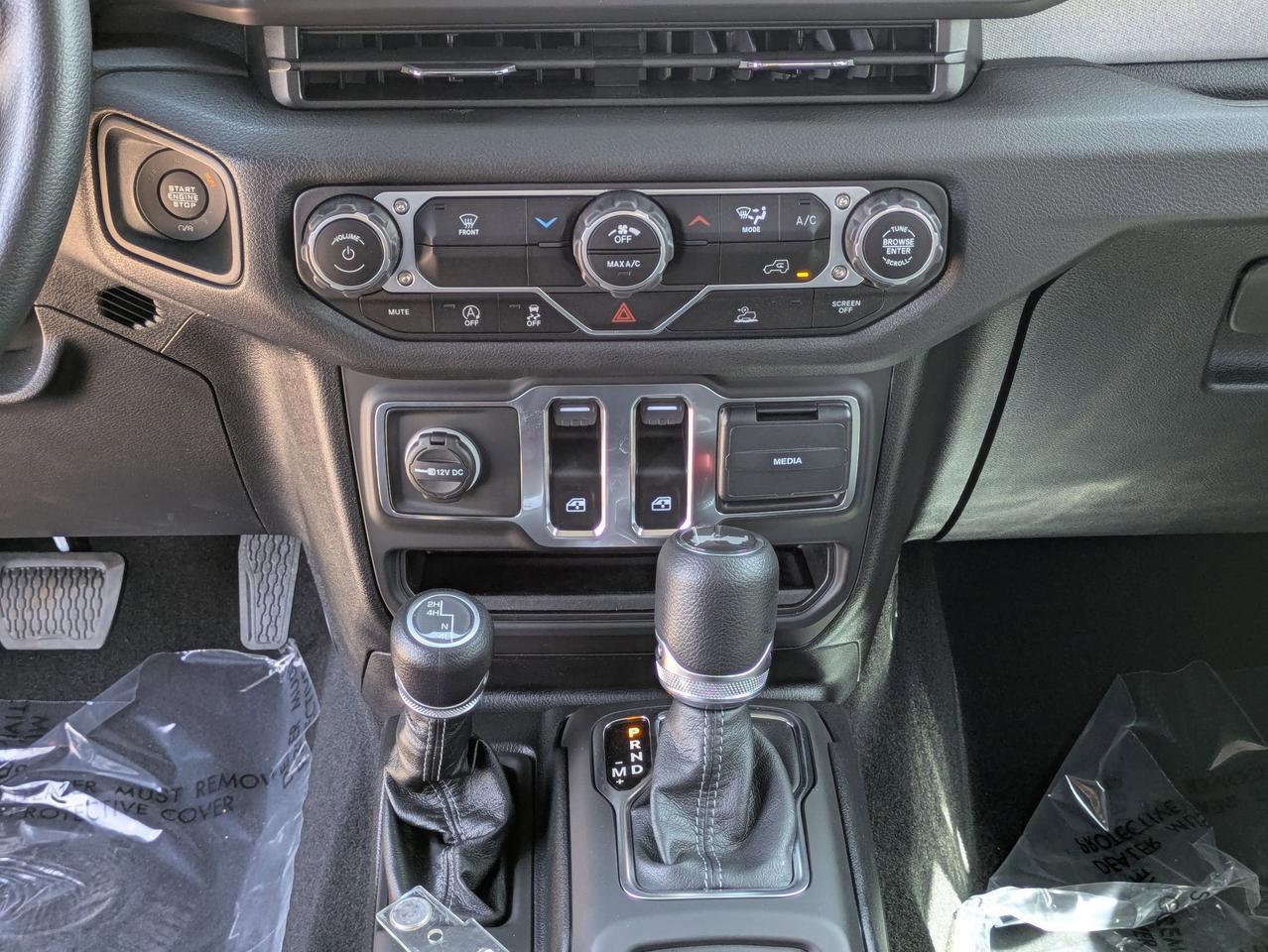 2025 Jeep Wrangler Sport Castroville TX