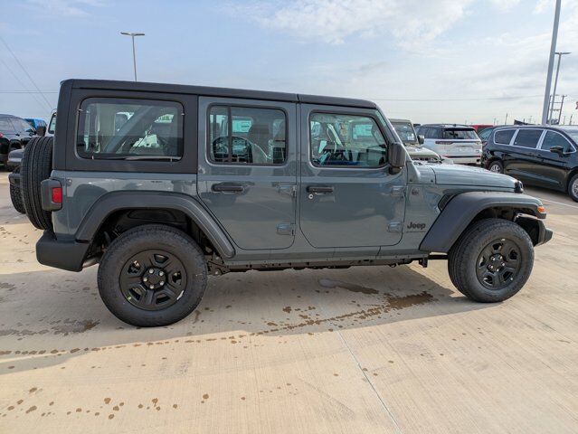 2025 Jeep Wrangler Sport Castroville TX