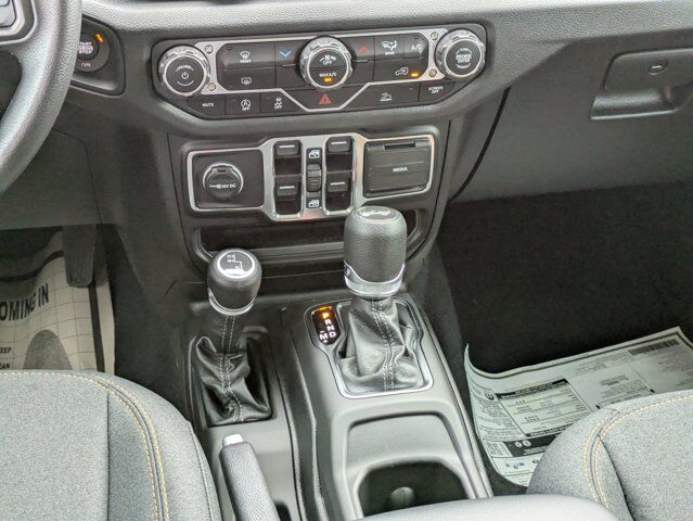 2025 Jeep Wrangler Sport Castroville TX