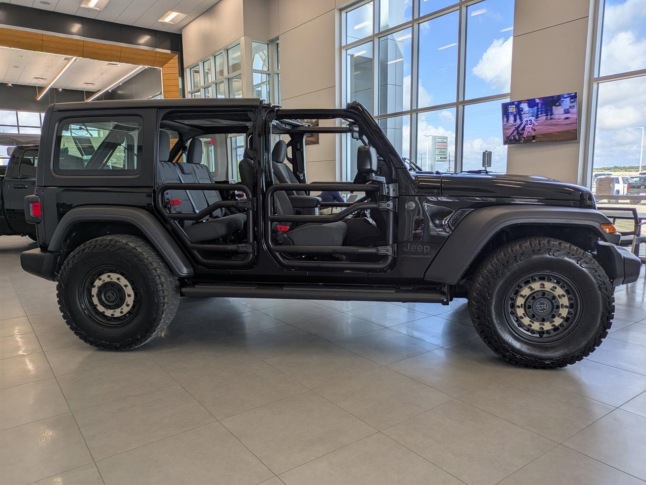 2025 Jeep Wrangler Sport Castroville TX