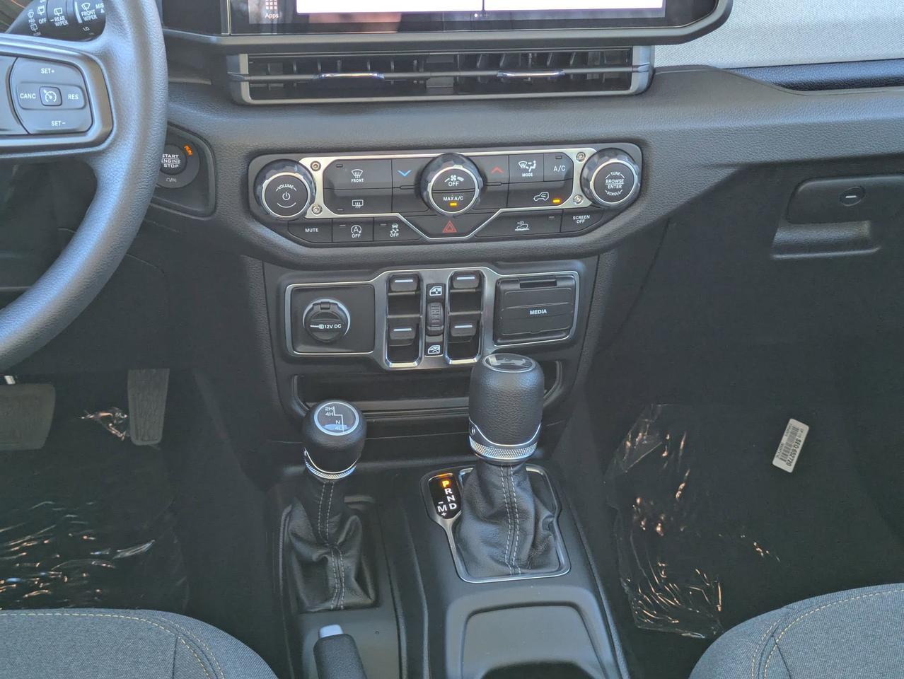 2025 Jeep Wrangler Sport Castroville TX