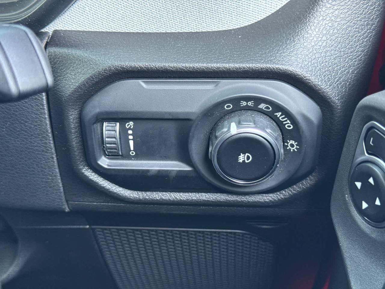 2025 Jeep Wrangler Sport Dartmouth MA