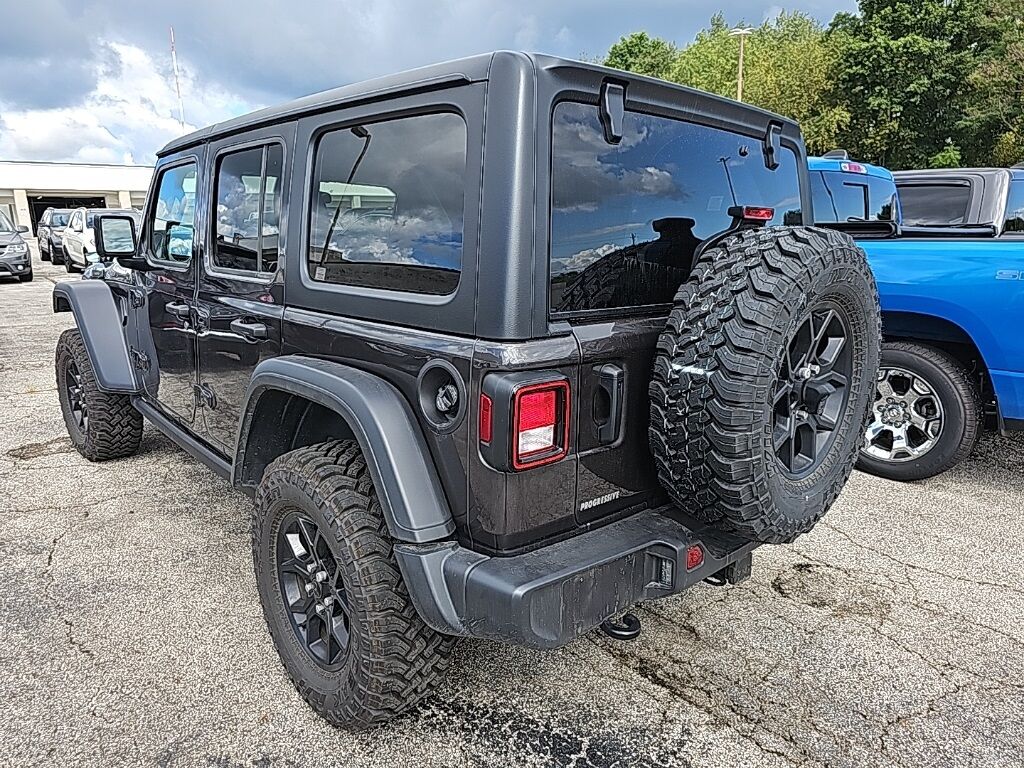 2025 Jeep Wrangler Willys Akron
