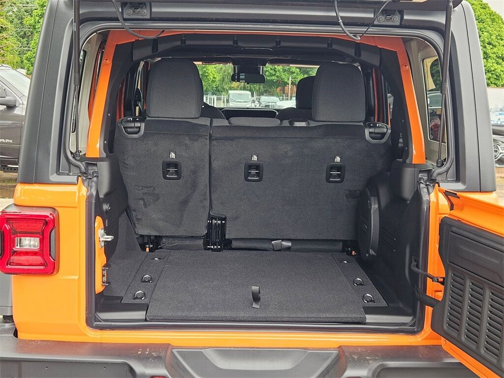 2025 Jeep Wrangler Willys Gresham OR