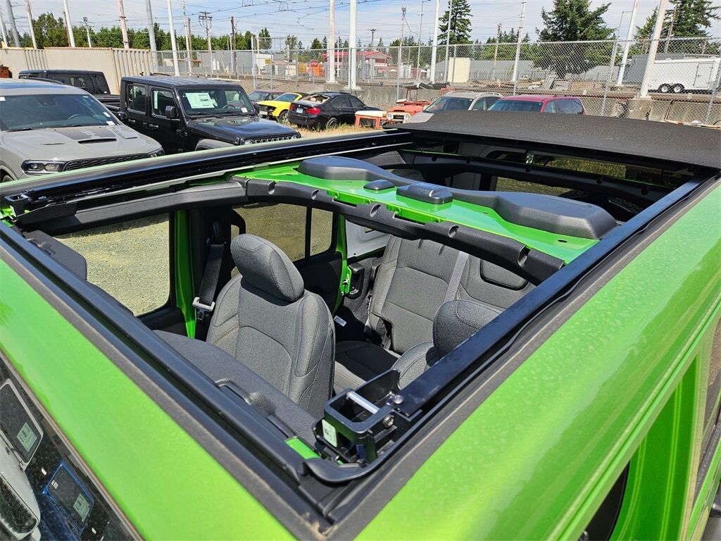 2025 Jeep Wrangler Willys Gresham OR
