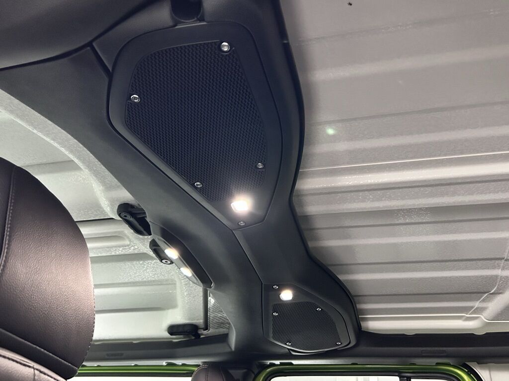 2025 Jeep Wrangler Willys Portland OR