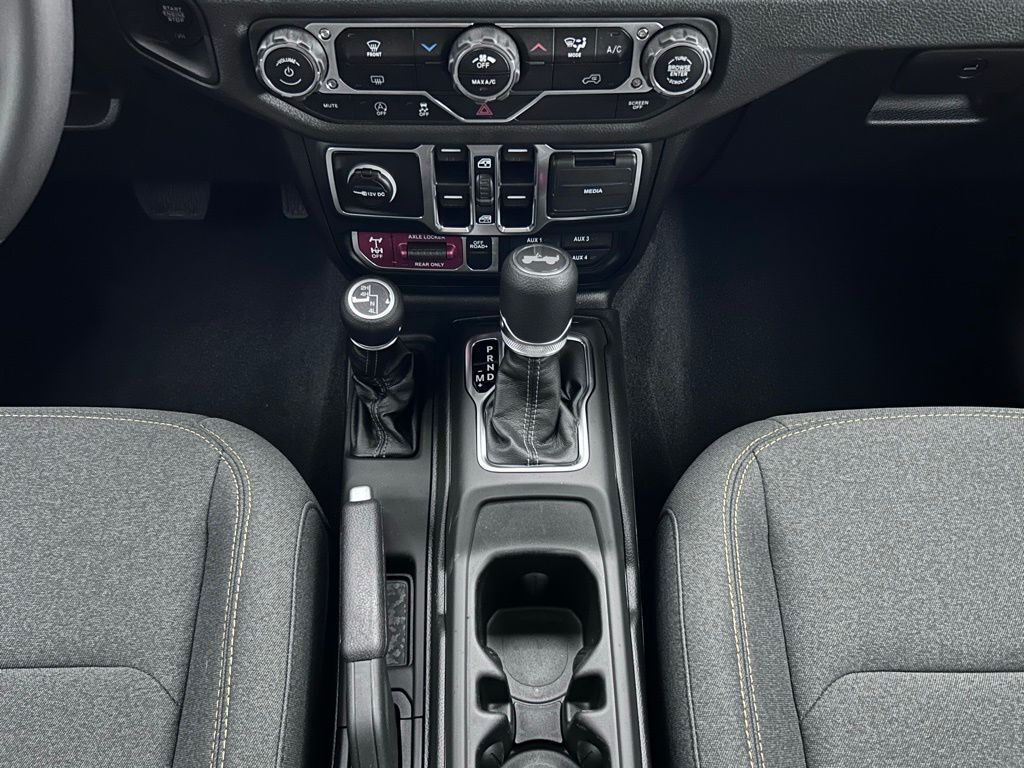 2025 Jeep Wrangler Willys Portland OR