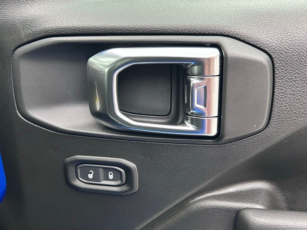 2025 Jeep Wrangler Willys Portland OR