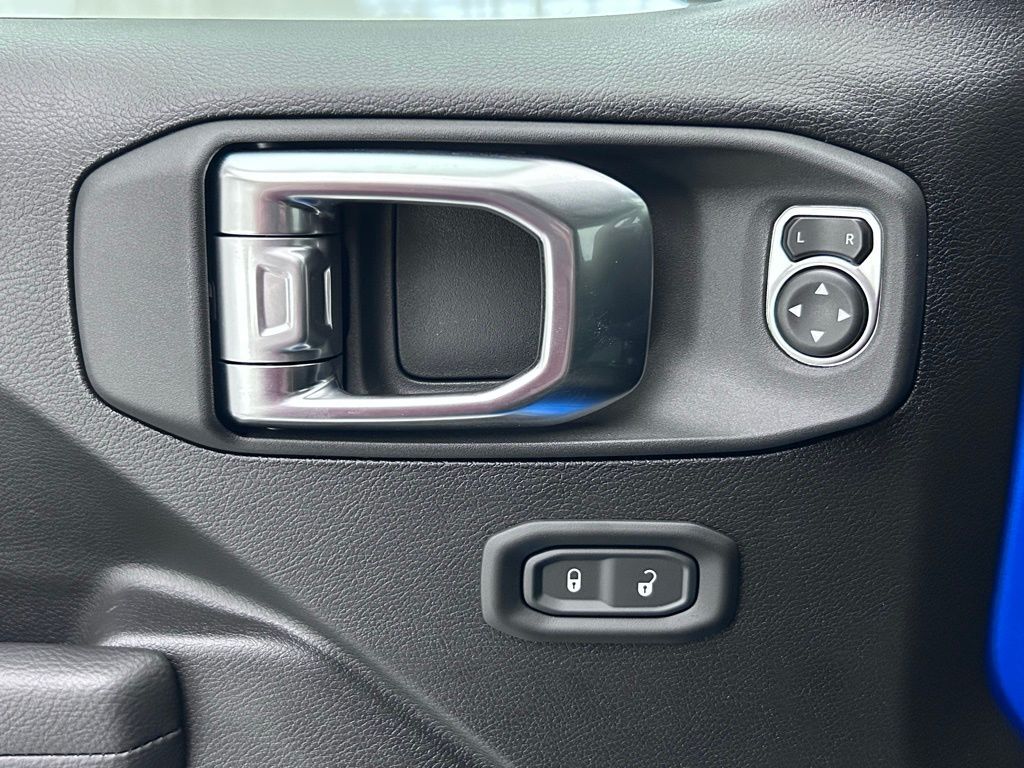 2025 Jeep Wrangler Willys Portland OR