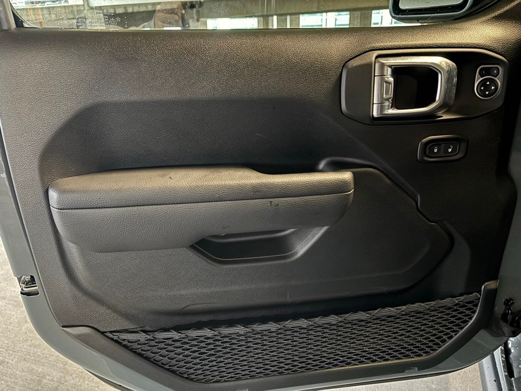 2025 Jeep Wrangler Willys Portland OR