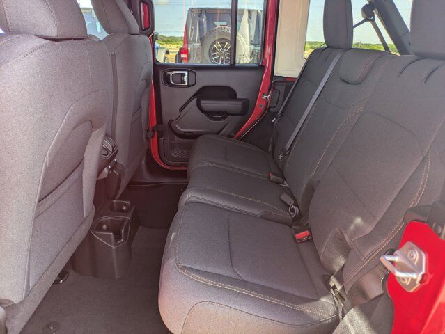 2025 Jeep Wrangler Willys Castroville TX