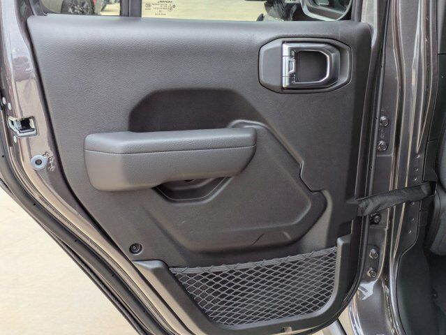 2025 Jeep Wrangler Willys Castroville TX