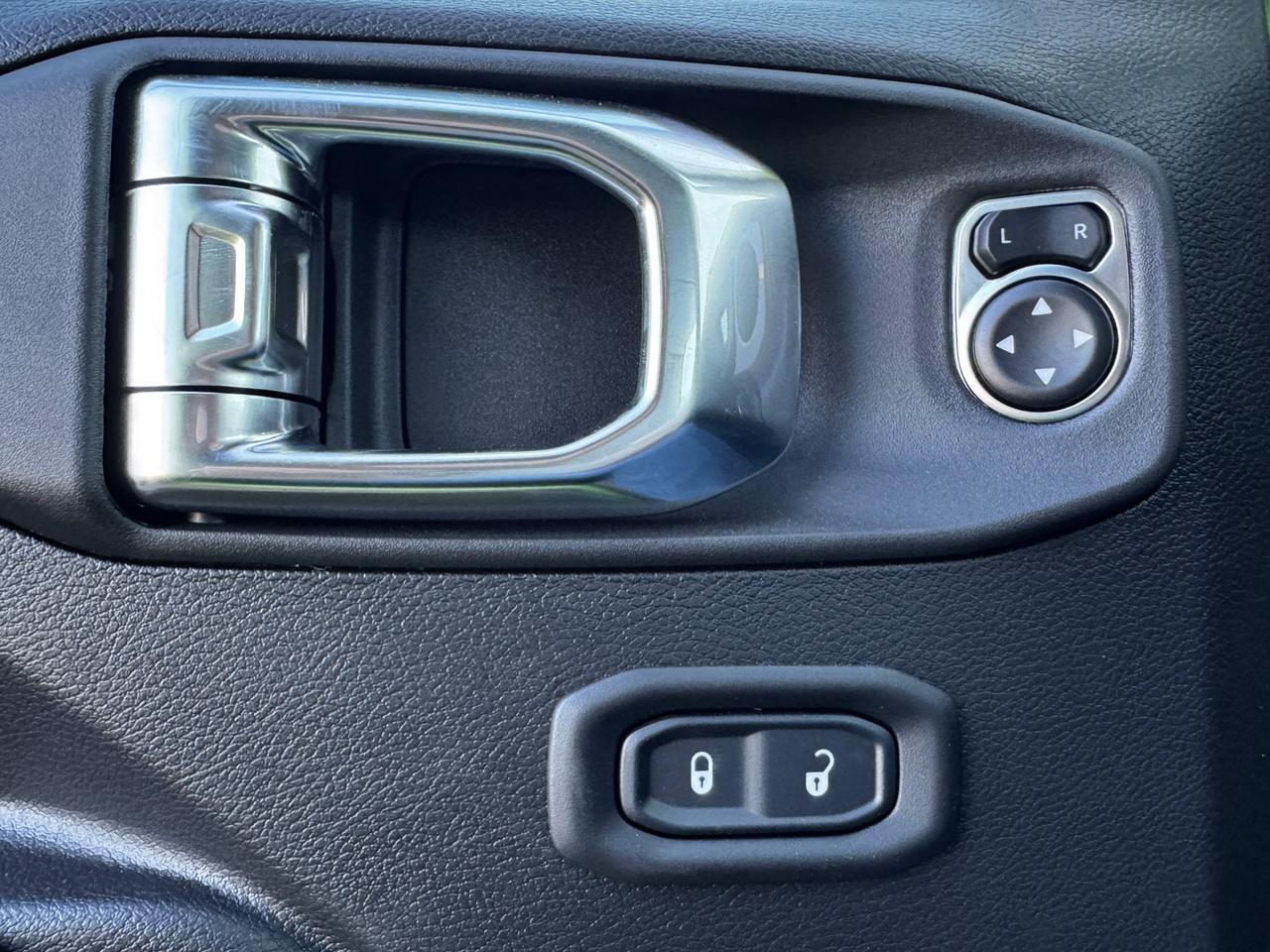 2025 Jeep Wrangler Willys Sport 4x4 | V6 | 4 Door | Freedom Hardtop | Heated Seats Redwater AB