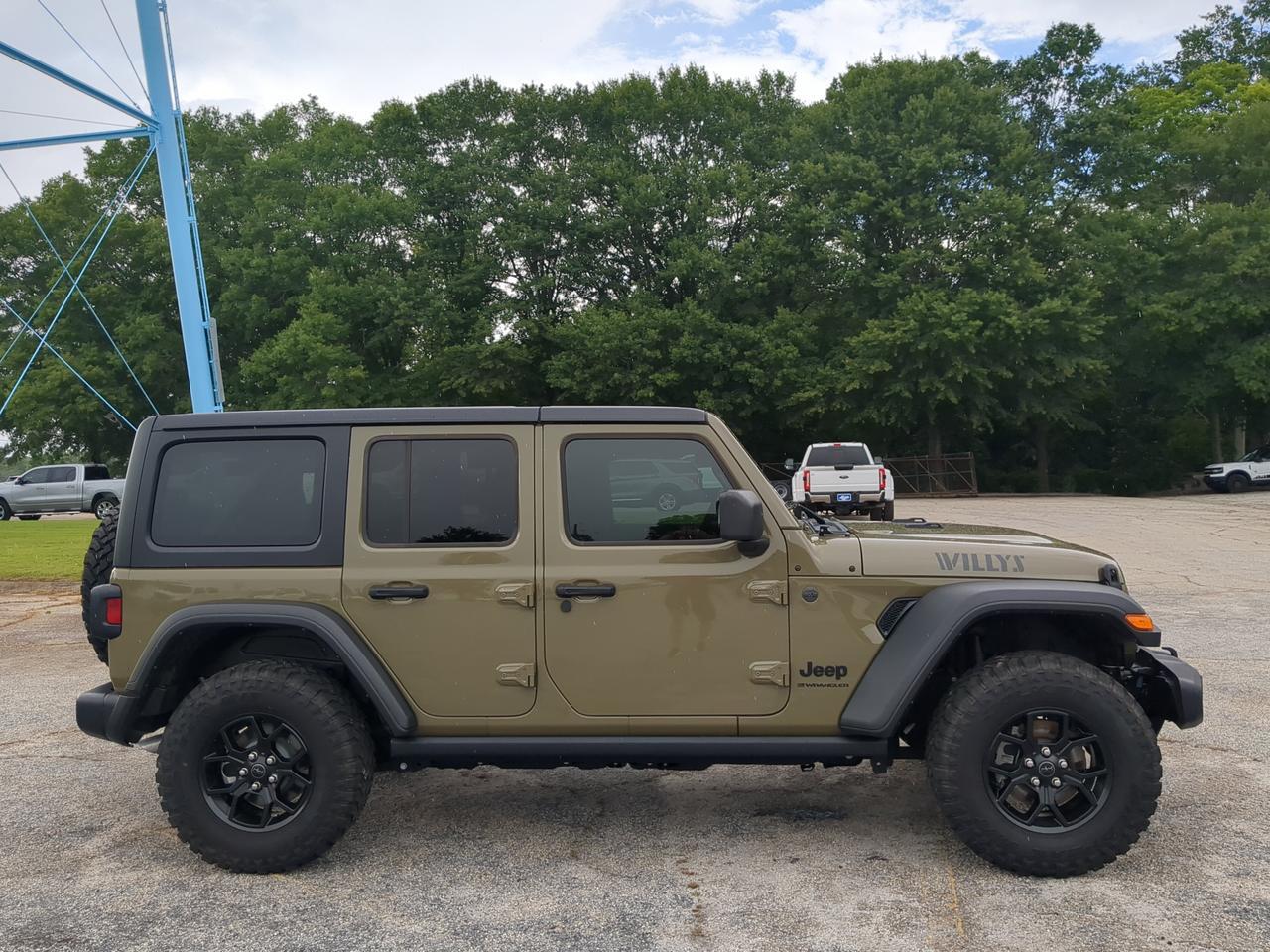 2025 Jeep Wrangler Willys
