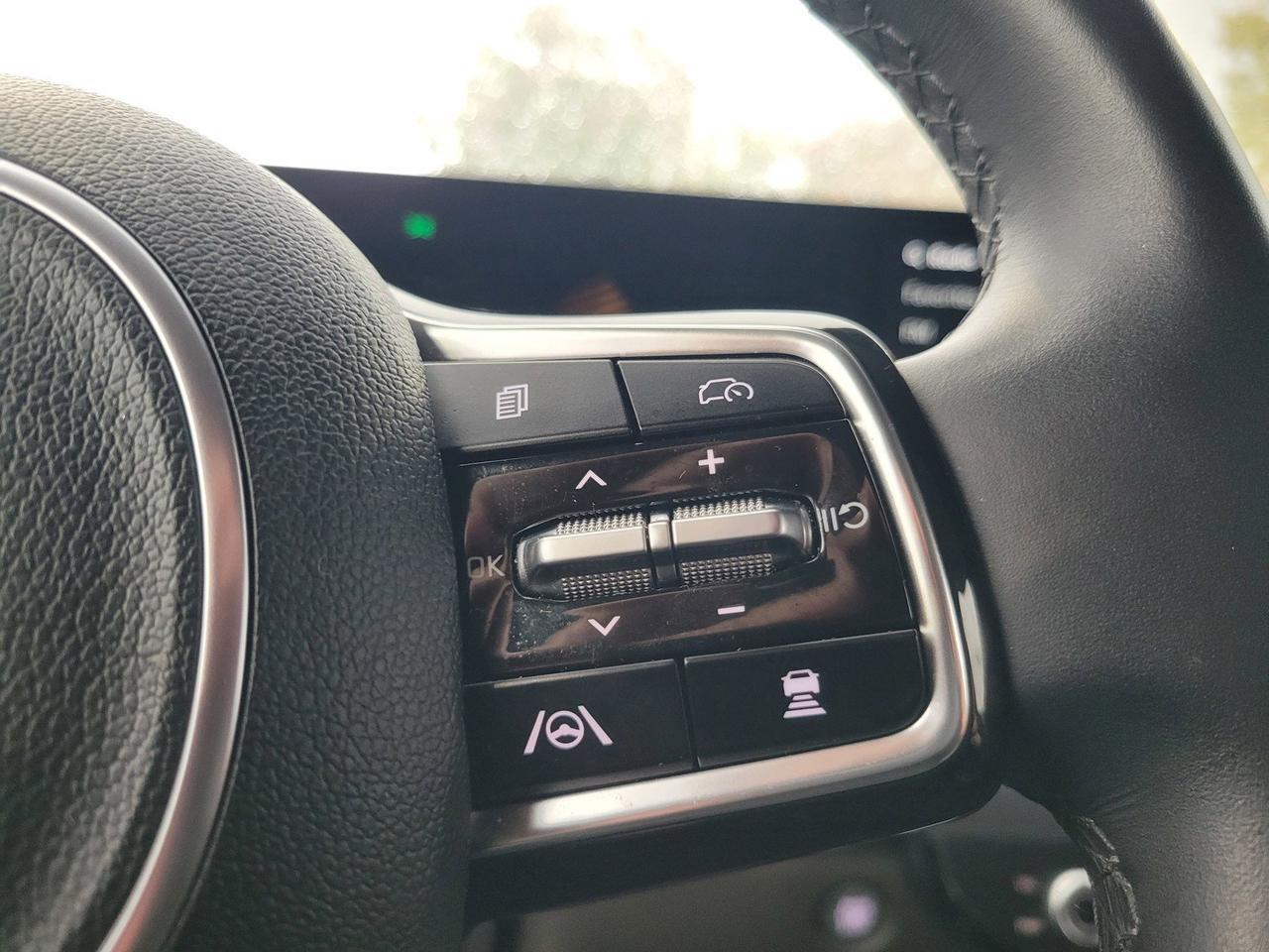 2025 KIA CARNIVAL LXS Roseville CA