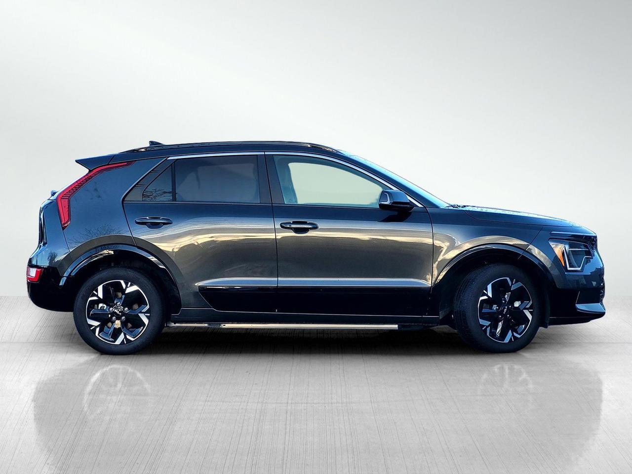 2025 KIA NIRO EV WIND