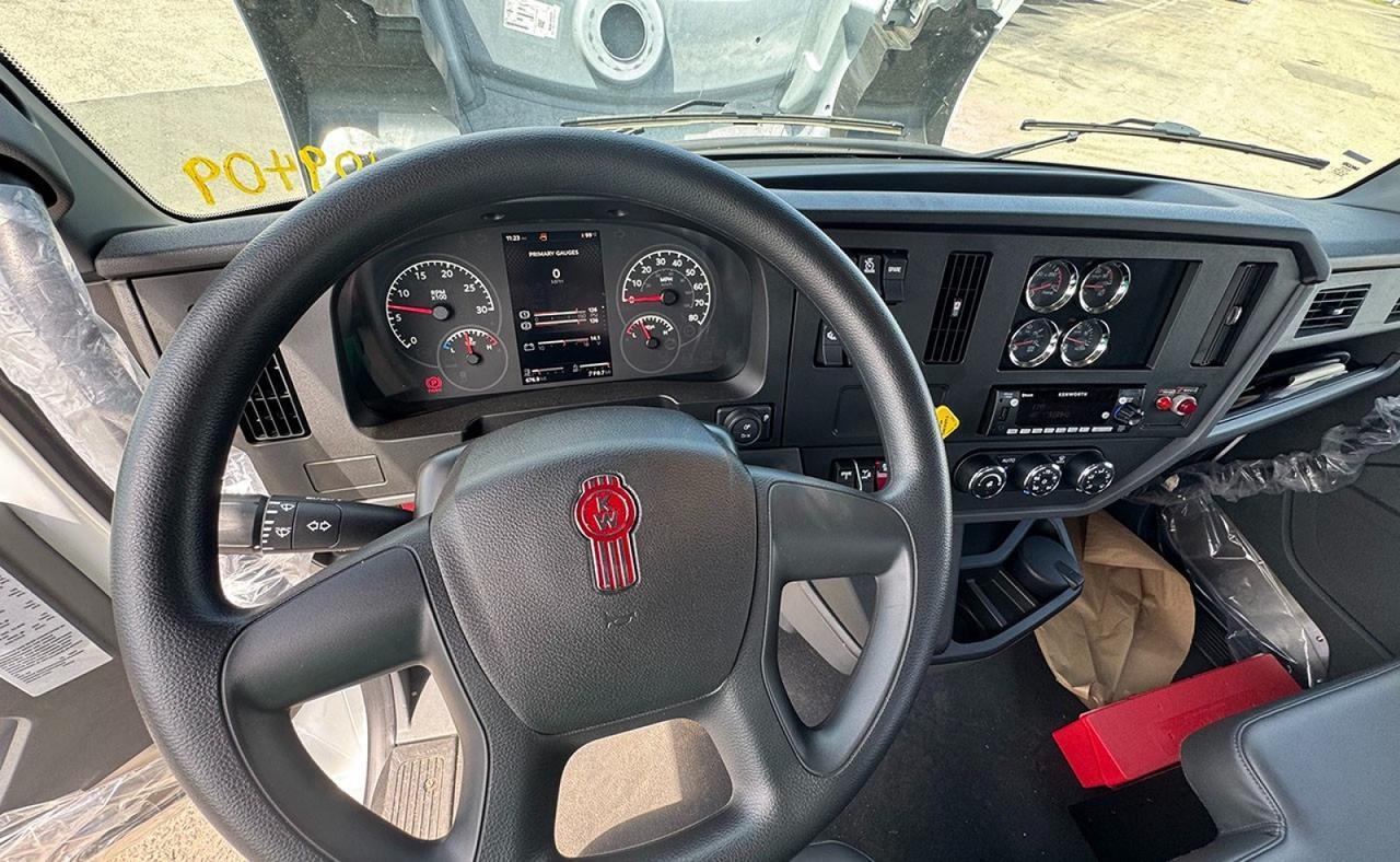 2025 Kenworth T380 28 Yard Pac Mac Grapple Truck Tampa FL
