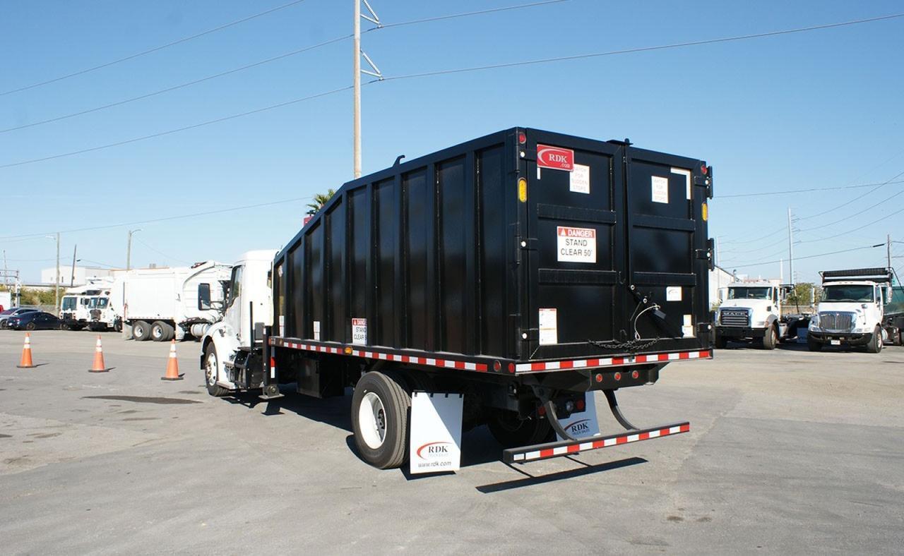 2025 Kenworth T380 28 Yard Pac Mac ML Grapple Truck