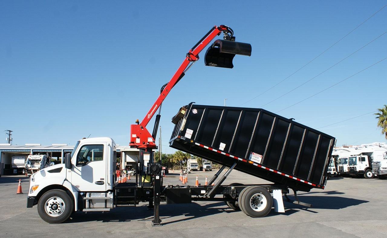 2025 Kenworth T380 28 Yard Pac Mac ML Grapple Truck Tampa FL