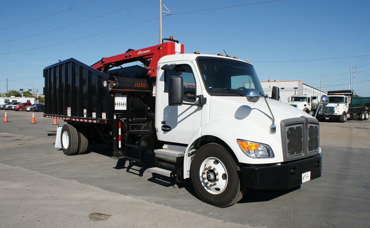 2025 Kenworth T380 28 Yard Pac Mac ML Grapple Truck
