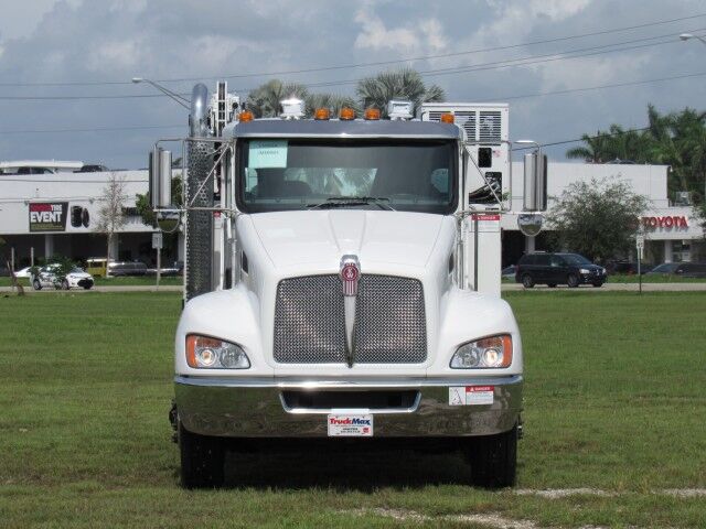 2025 Kenworth T380 Stellar Mechanic Service Truck with 12630 Telescopic Crane Homestead FL