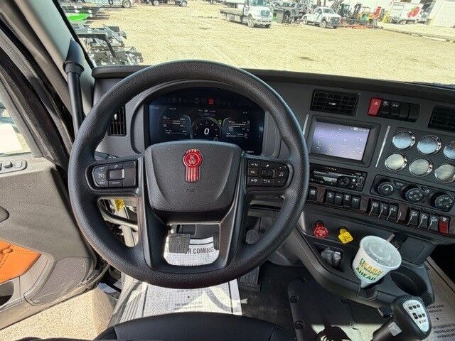 2025 Kenworth T880 Jerr-Dan 35/40 Ton Wrecker Truck Tampa FL