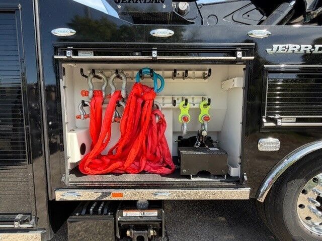 2025 Kenworth T880 Jerr-Dan 35/40 Ton Wrecker Truck Tampa FL