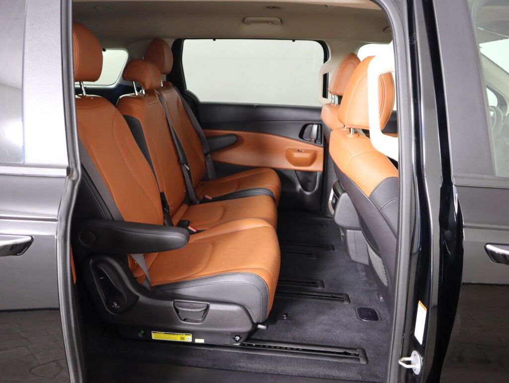 2025 Kia Carnival EX FWD Maumee OH