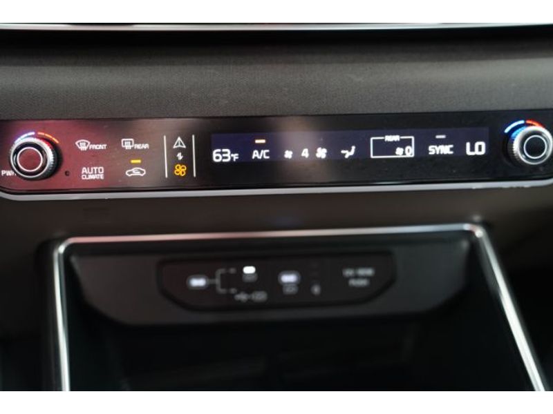 2025 Kia Carnival EX Huntington UT