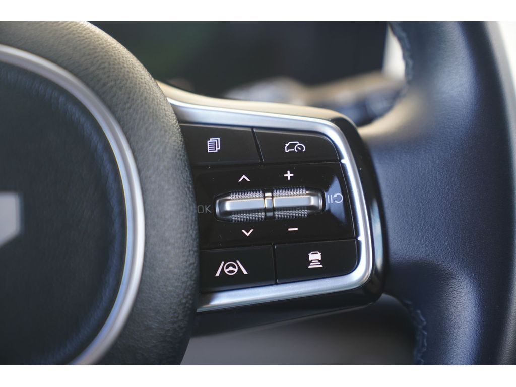 2025 Kia Carnival EX Price UT