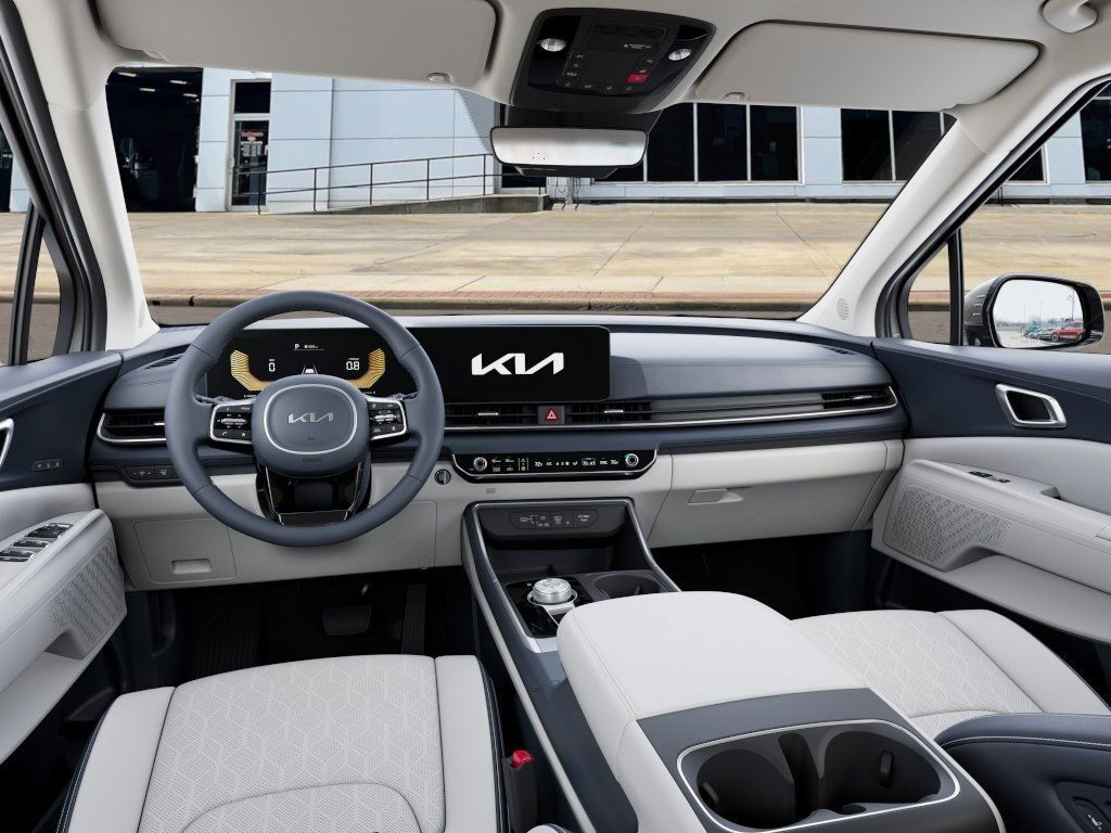 2025 Kia Carnival Hybrid EX Akron OH
