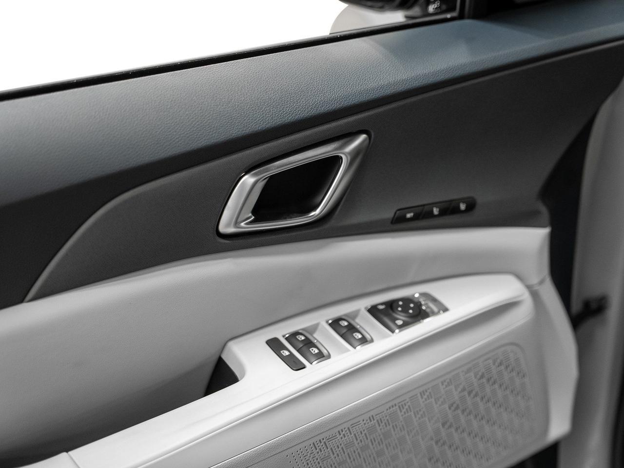 2025 Kia Carnival Hybrid EX Indianapolis IN