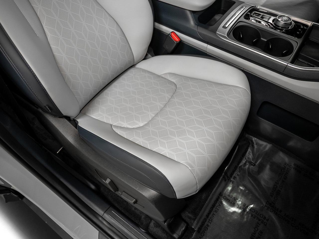 2025 Kia Carnival Hybrid EX Indianapolis IN