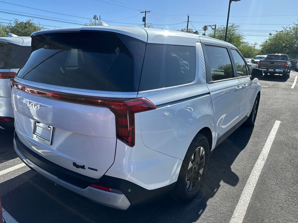 2025 Kia Carnival Hybrid LXS