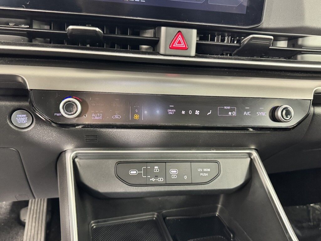 2025 Kia Carnival Hybrid SX Maumee OH