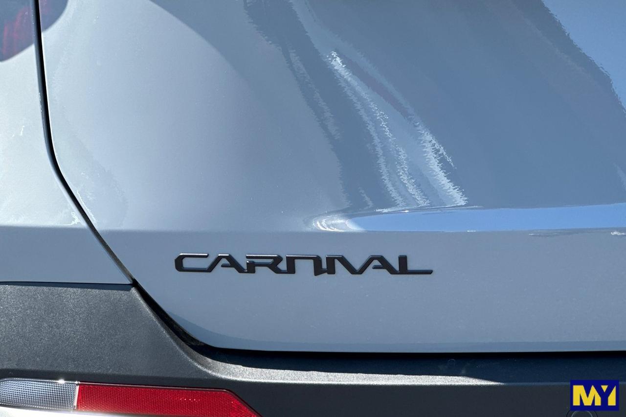 2025 Kia Carnival Hybrid SX Prestige Salinas CA